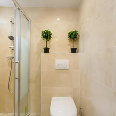 Charming In Paris For 4 People Apartment *