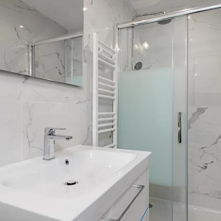Charming In Paris For 4 People *