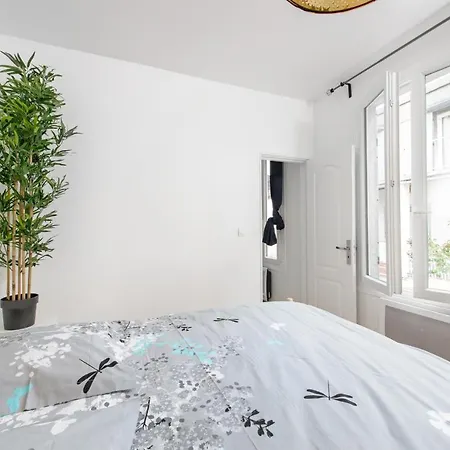 Apartment Charming In Paris For 4 People *