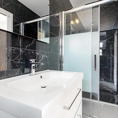 Charming In Paris For 4 People *