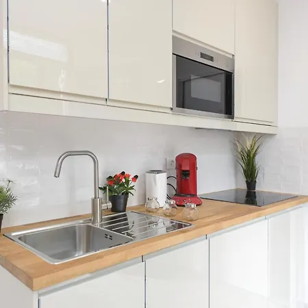 Apartment Charming In Paris For 4 People