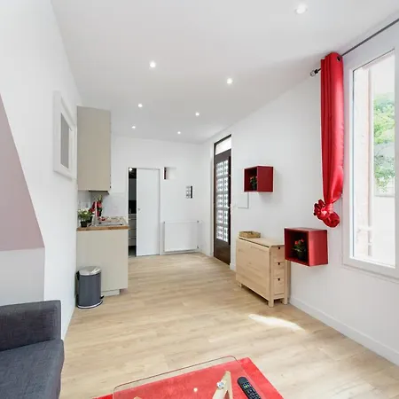 Apartment Charming In Paris For 4 People