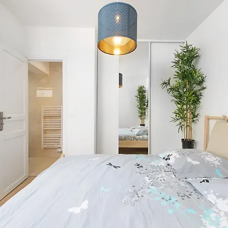 Apartment Charming In Paris For 4 People *