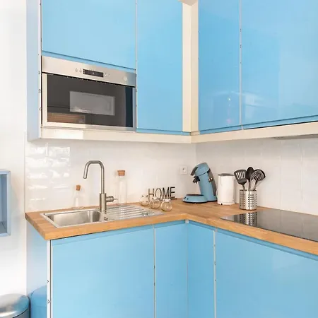 Charming In Paris For 4 People
